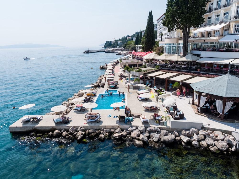 Hotel Savoy Опатия Екстериор снимка